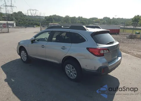 2019 Subaru Outback 2.5I Premium z USA, uszkodzony, nr VIN 4S4BSAFCXK3382304